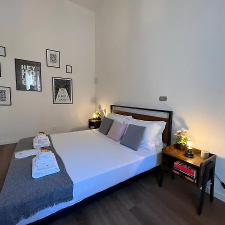 Via Dei Pettinari Apartment Rome