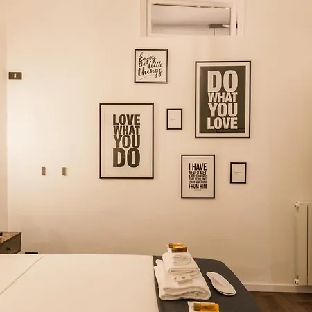 Via Dei Pettinari Appartement Rome